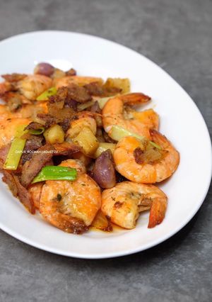 Foto resep Buttery Garlic Herb Prawn