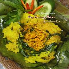 Naskun Bakar (Nasi Kuning Ayam Suwir Kemangi Bakar) | Nasi Bakar রেসিপির প্রধান ছবি