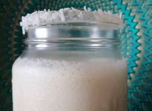 Una foto de Smoothie piña colada 🍍🥥🥤 batido de desayuno