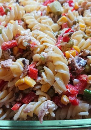 صورة لوصفة سلطة المعكرونة بالجبن والمايونيز مع التونة 😋