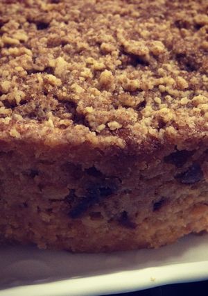 A picture of Eggless Dates and Apple cake with streusel topping.
