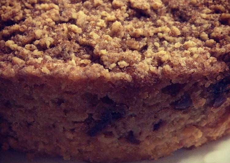 Recipe: Appetizing Eggless Dates and Apple cake with streusel topping