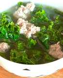 Canh Cải Xoăn Kale Nấu Thịt Băm Viên