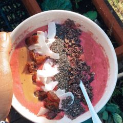 A picture of Raspberry Smoothie Bowl.
