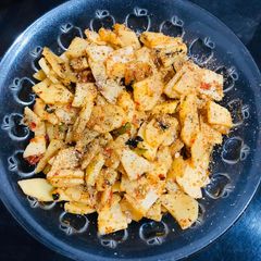 A picture of Aloo ki Bhujia.