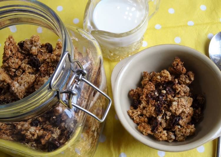 Recipe of Homemade Cinnamon &amp; Raisin Granola | So Delicious Food Recipe From My Kitchen