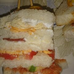 A picture of Sandwich in layers.