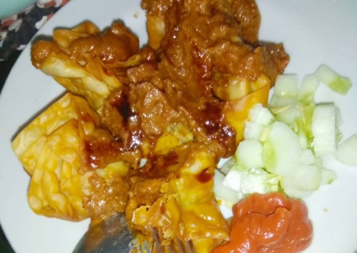 Batagor ikan & Saos kacang