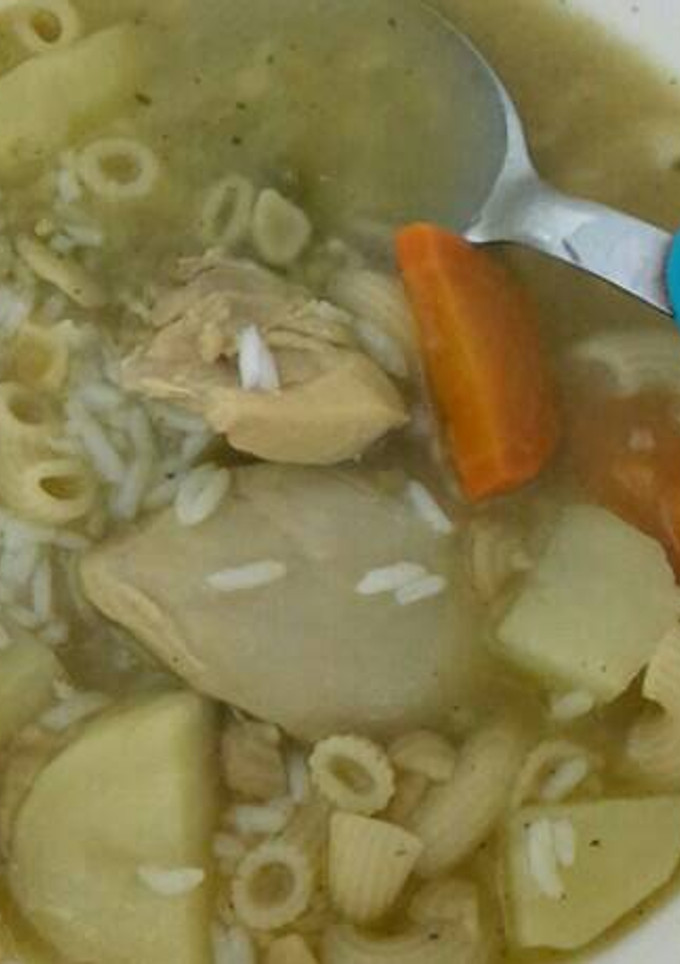 Una foto de Sopa de pollo