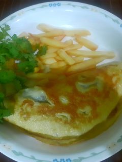 কিমা চীজ ওমলেট (keema chjeese omelette recipe in Bengal) রেসিপির প্রধান ছবি