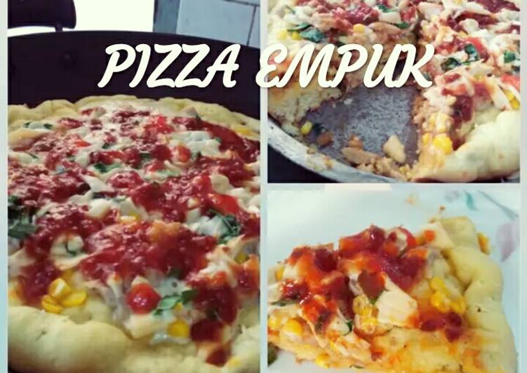 Pizza Empuk (topping bakso, jamur, &amp; jagung)