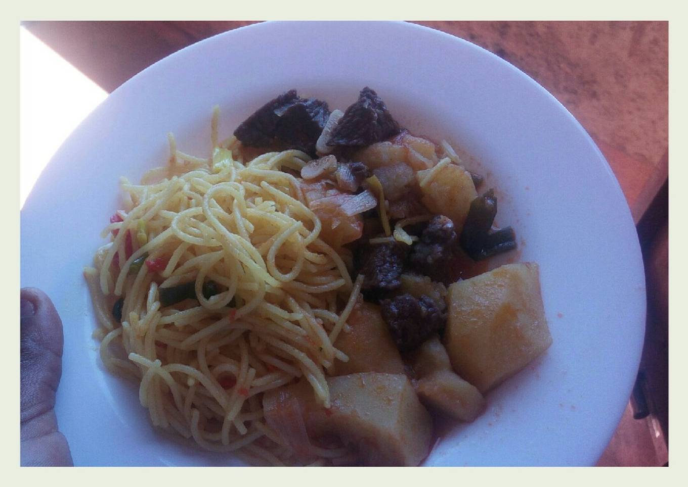 Turmeric Spaghetti with beef stew