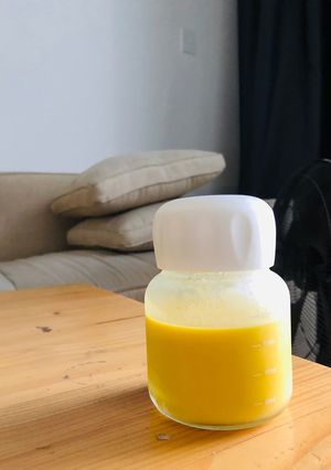 Hình của món Sữa kê bí đỏ macca.
