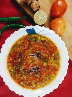 हरी मूंग दाल पालक (Hari moong dal palak recipe in Hindi) रेसिपी मुख्य फोटो