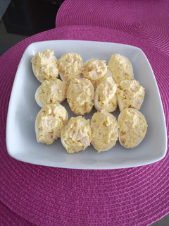 Una foto de Huevos rellenos