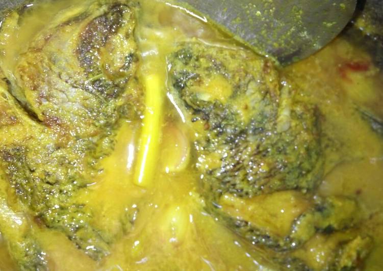 Bahan-bahan Ikan Acar Bawang ala ummu asy syifa yang nikmat Untuk Jualan