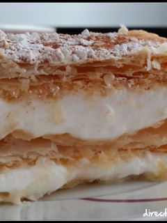 Una foto de Milhojas de merengue