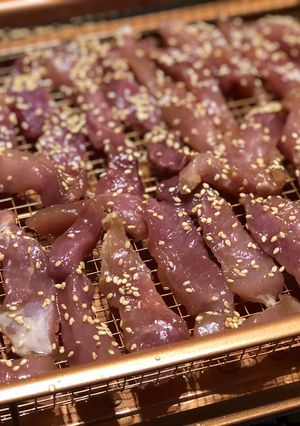 รูปของ หมูแดดเดียว ศึกระหว่าง เตาอบ vs airfryer ไม่ง้อแดด ไม่ง้อน้ำมันทอด