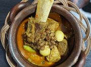 Gambar brongkos sapi pedas