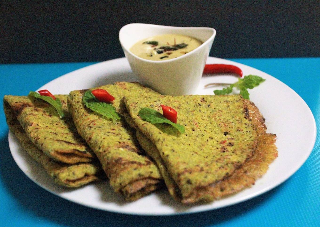 Minty Mixed Lentil Crepes / Pancakes / Cheela