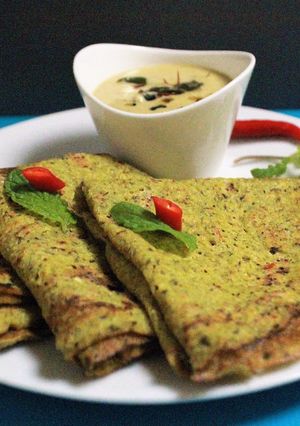 A picture of Minty Mixed Lentil Crepes / Pancakes / Cheela.