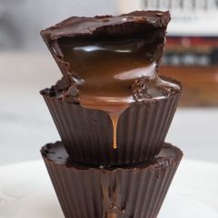 A picture of Salted Bourbon Caramel Nutella Chocolate Cups.