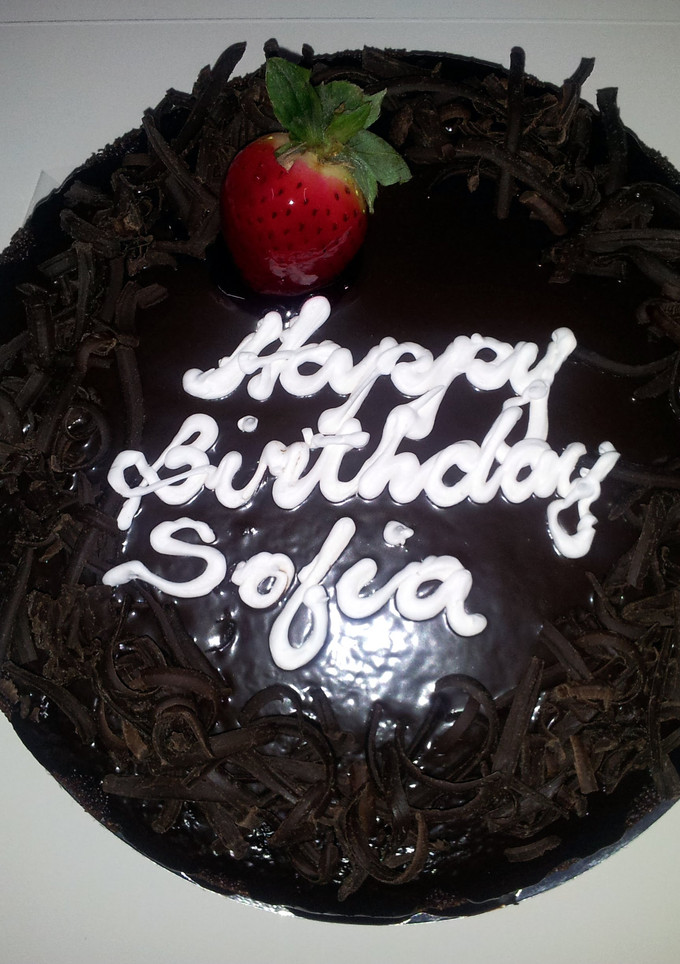 A picture of Simple chocolate cake.