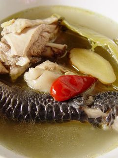 【厚生廚房】酸菜雞肉湯 的食譜成品照片