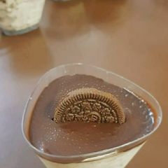 A picture of Oreo Mousse Shots.