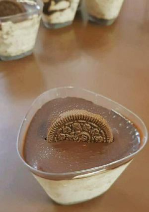 A picture of Oreo Mousse Shots.