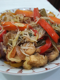 Una foto de Chop Suey de pollo a mi manera