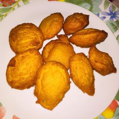 A picture of Bean cakes.