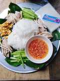 Vietnamese Fresh Spring Rolls (Bánh Đa Nem Cuốn)