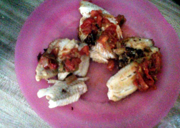 Fish with tasty topping