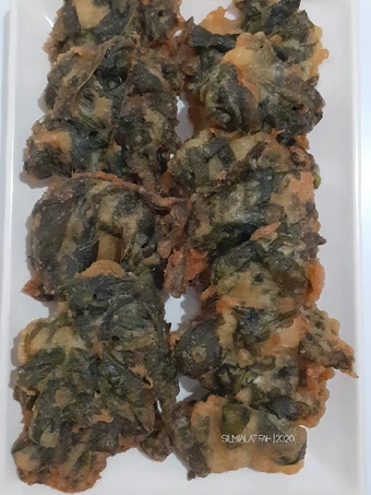 Cara Gampang Membikin Resep Rolade Daun Singkong Kriuk yang Sempurna Anti Ribet, Uenak Banget