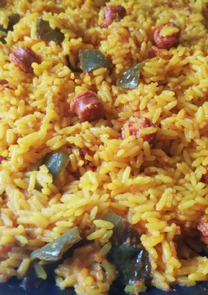 Foto principal de Arroz con chistorras al vino
