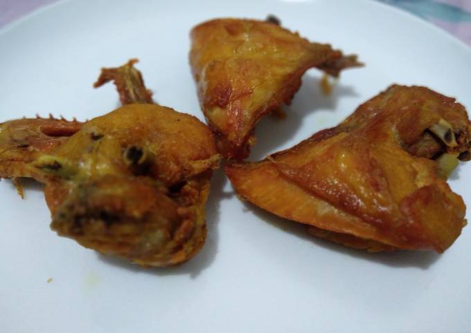 Ayam goreng bumbu ungkep