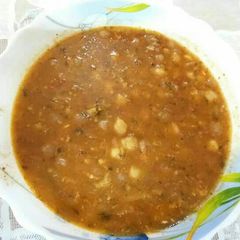 A picture of White chane.