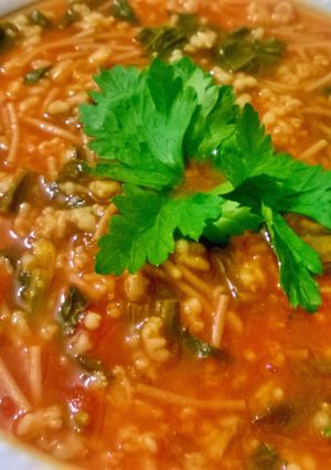 صورة لوصفة طريقة عمل شوربة السبانخ