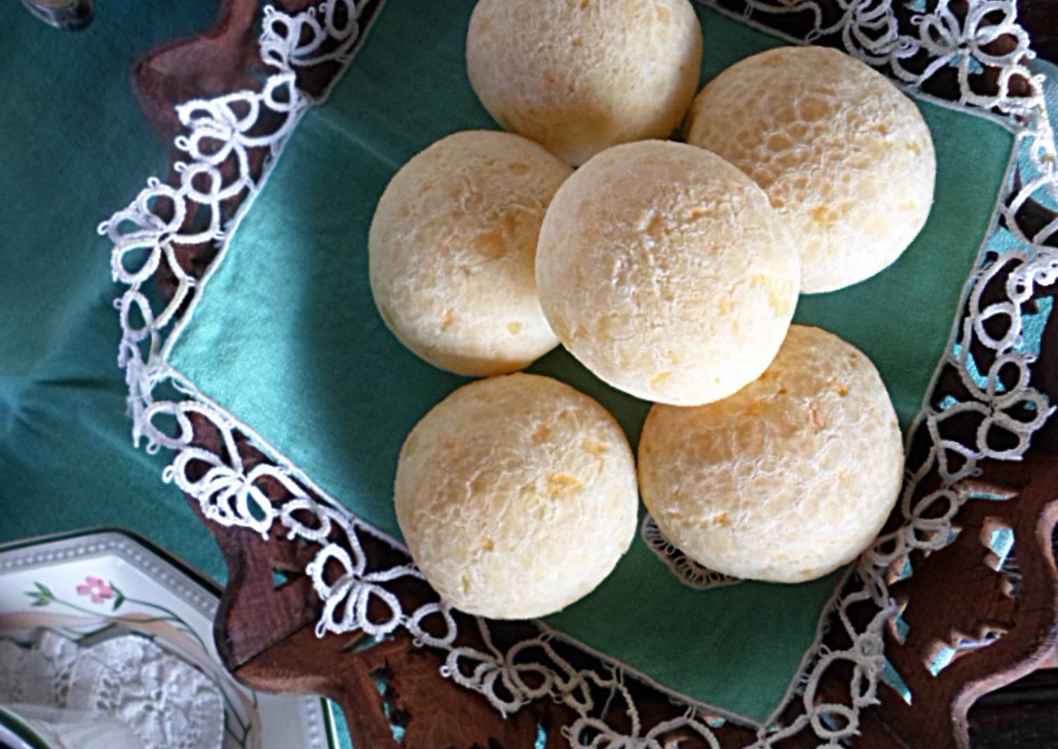 Pan de queso Brasileño Pão de Queijo Brasileiro Receta de Nuria Eme