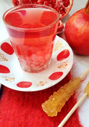 عکسی از دستور دمنوش انار بدون افزودنی