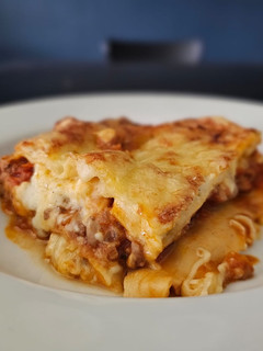 Una foto de Lasagna tradicional (v2) con Pollo