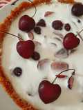 Torta fredda con le ciliegie