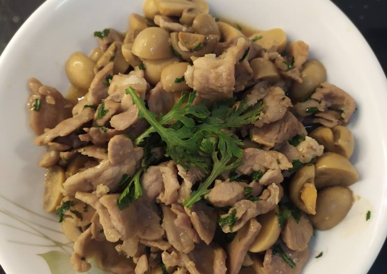 Babi Tumis Jamur