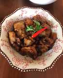 Thịt kho ngũ vị