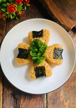 Foto resep Onigiri Nasi Rendang