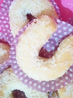 صورة لوصفة حلوى اقتصادية بزيت بدون طابع