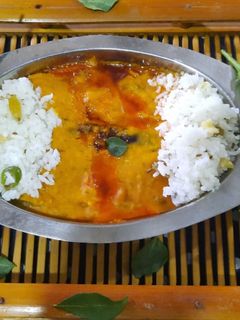 દાળ ફ્રાય અને જીરા રાઈસ(dal fry and jira rice recipe in gujarati) રેસીપી મુખ્ય ફોટો