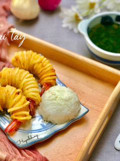 Hình của món Tôm cuộn khoai tây.