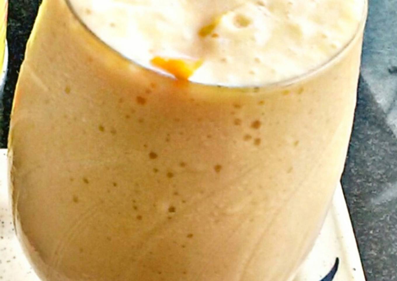 Alphonzo mango Smoothie